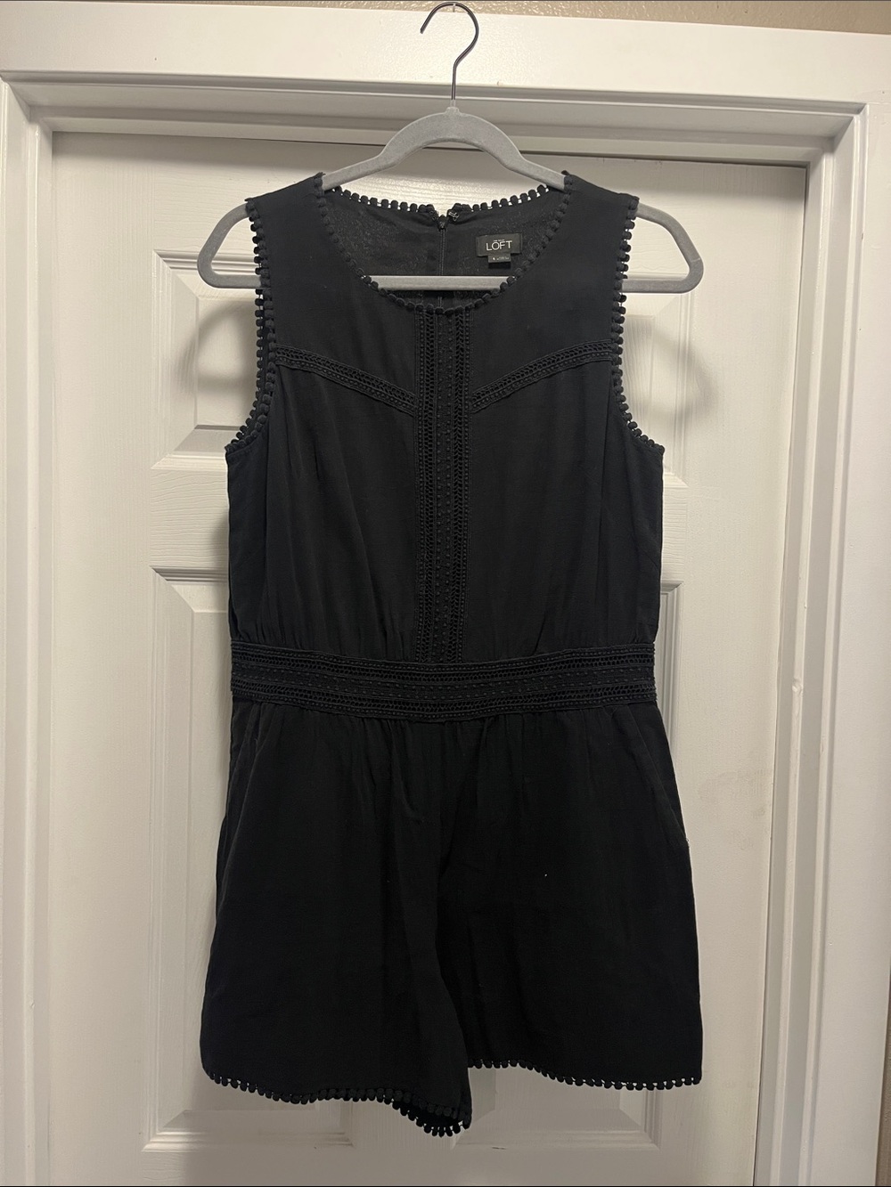 LOFT Black Sleeveless Crochet-Trim Romper with Waist Detail